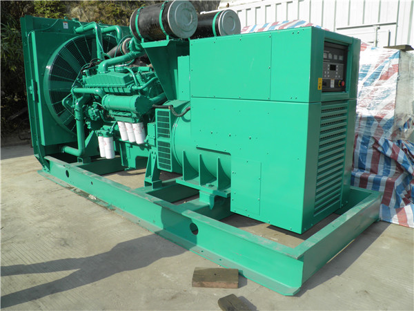 兴义发电车出租-柴油发电机组在使用的过程中应该做好哪些防护工作