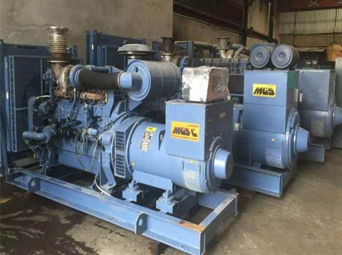 兴义柴油发电机如何测试电流大小？