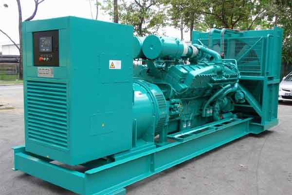 兴义柴油发电机组电压不稳定怎样维修？